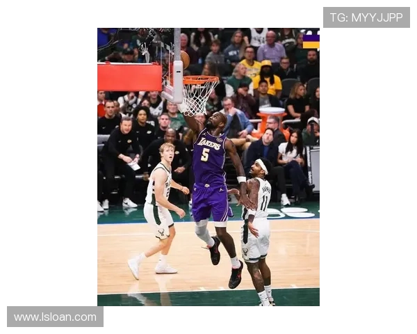 詹姆斯复出助湖人大胜勇士，篮网逆转雄鹿迎来四连胜